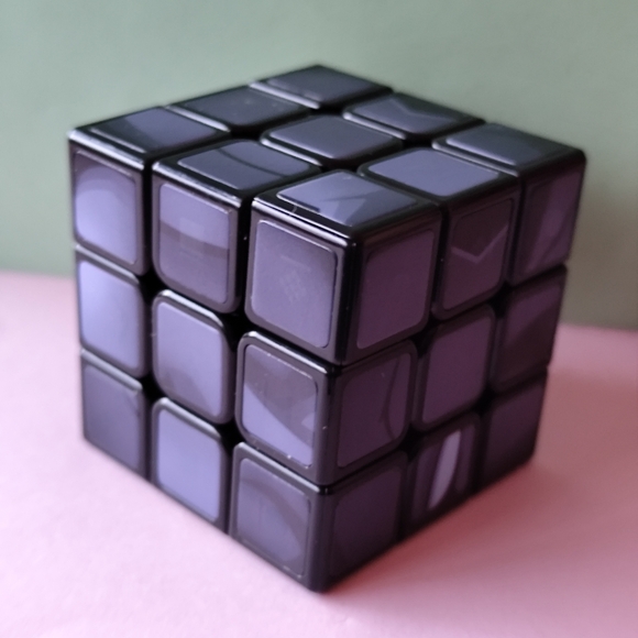 Rubik’s Cube, Batman Cuber - Picture 6 of 7